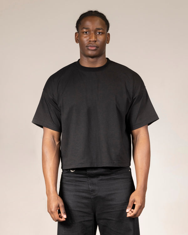 CROPPED FIT BLACK