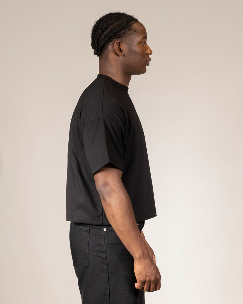 CROPPED FIT BLACK