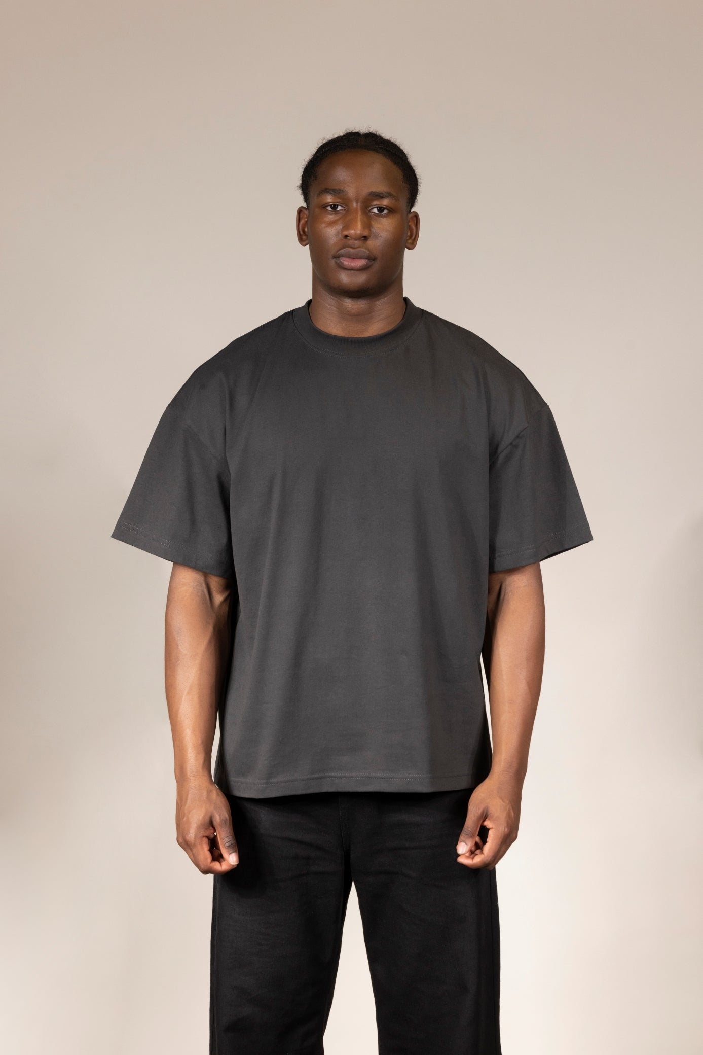 OVERSIZED FIT WASHED BLACK