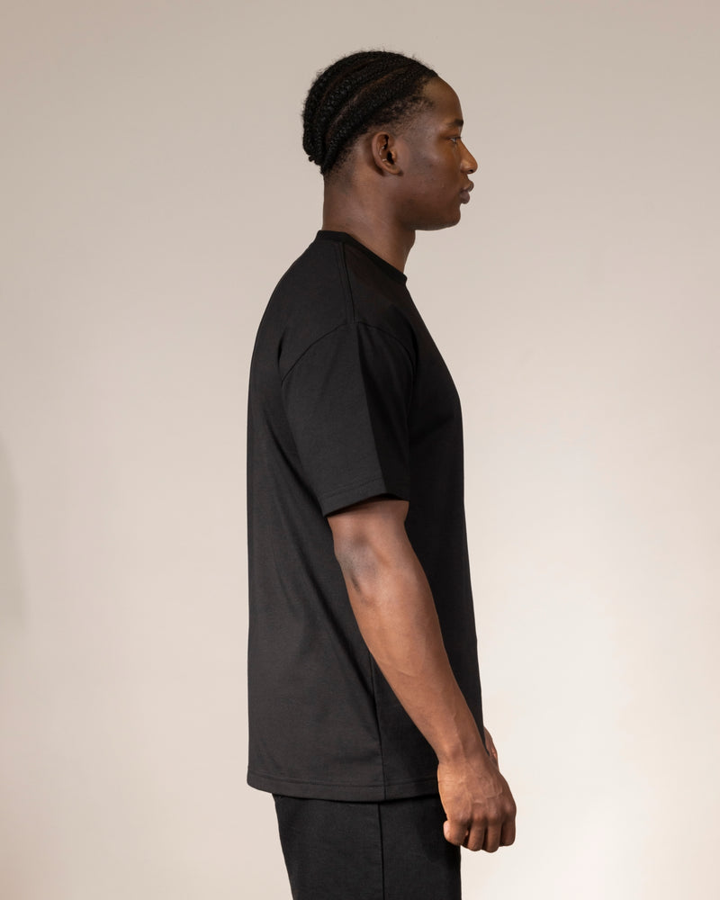 REGULAR FIT BLACK